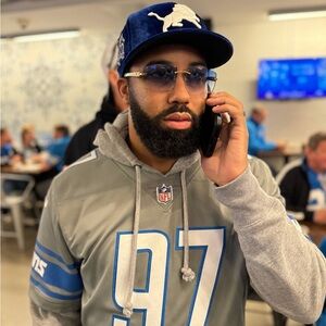 Meet your Posher, Marc